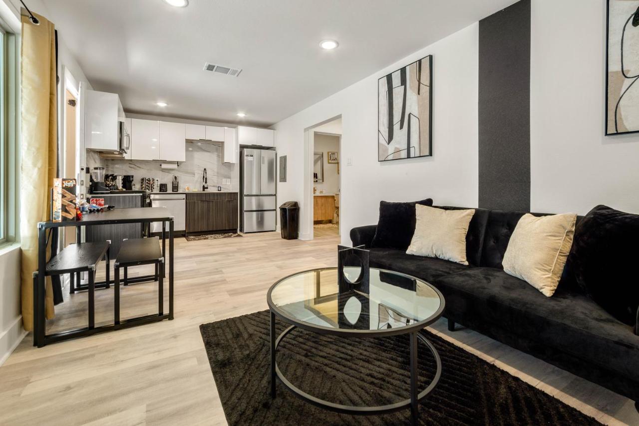 Queen Suite Near Downtown Free Parking Dallas Exterior photo